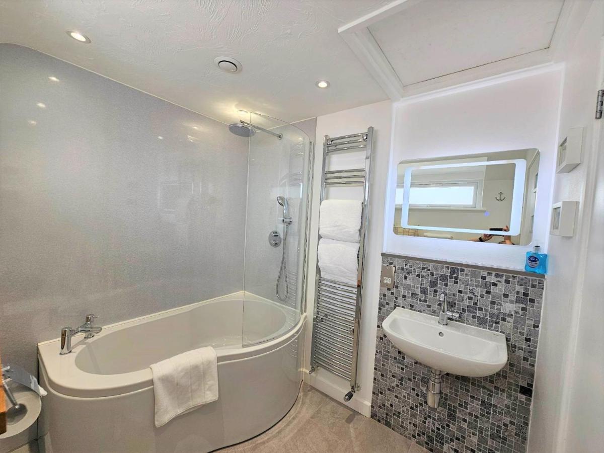 Holiday home Bosun's Luxury In The Heart Of Town *